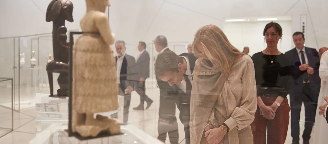 Αυτό είναι το έκθεμα στο μουσείο του Λούβρου που... εντυπωσίασε τη Μαρέβα Μητσοτάκη (φώτο)